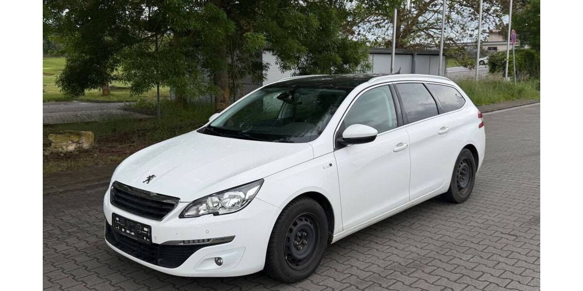 Peugeot 308 176.987 km 3.999 &euro; Budenheim 55257