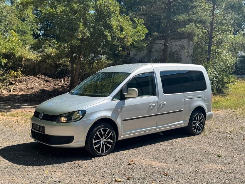 VW Caddy Maxi 121.000 km 19.999 € Carlsberg 67316
