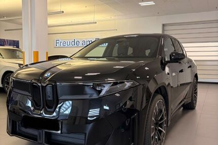 BMW iX3 8.000 km 78.900 &euro; Schönberg 94513