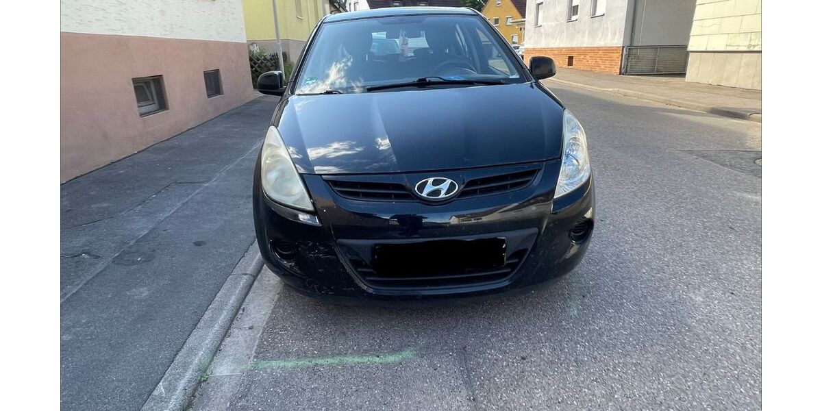 Hyundai i20 208.012 km 1.100 &euro; Crailsheim 74564