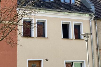 Haus Vilseck - 6 Zimmer, 135 m&sup2;, 299.000&euro; | Angebot:25299517