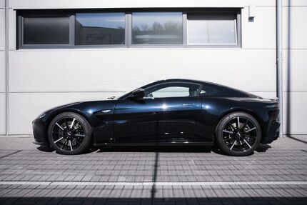 Aston Martin V8 Vantage 13.990 km 134.900 &euro; Holzwickede 59439