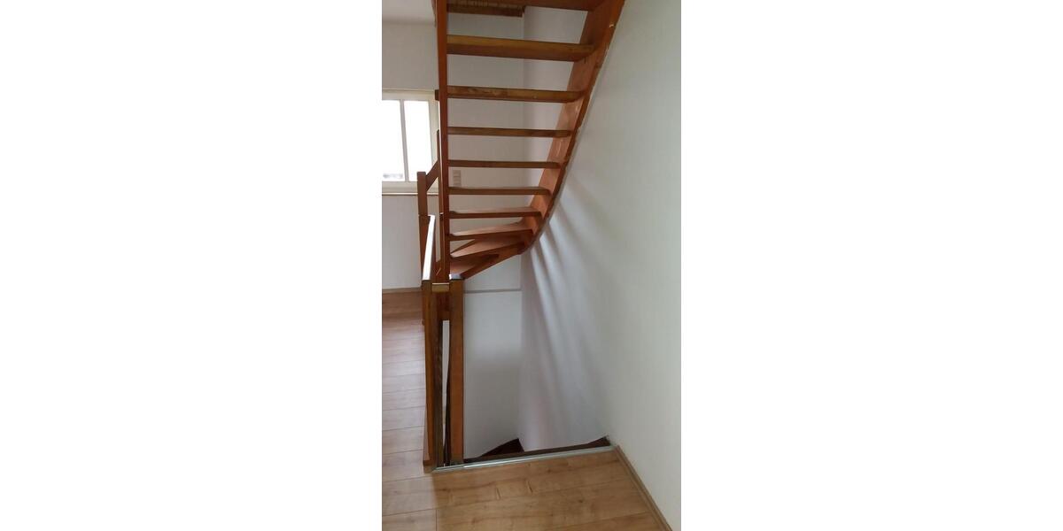 Vermiete kleines Haus 4 zimmer