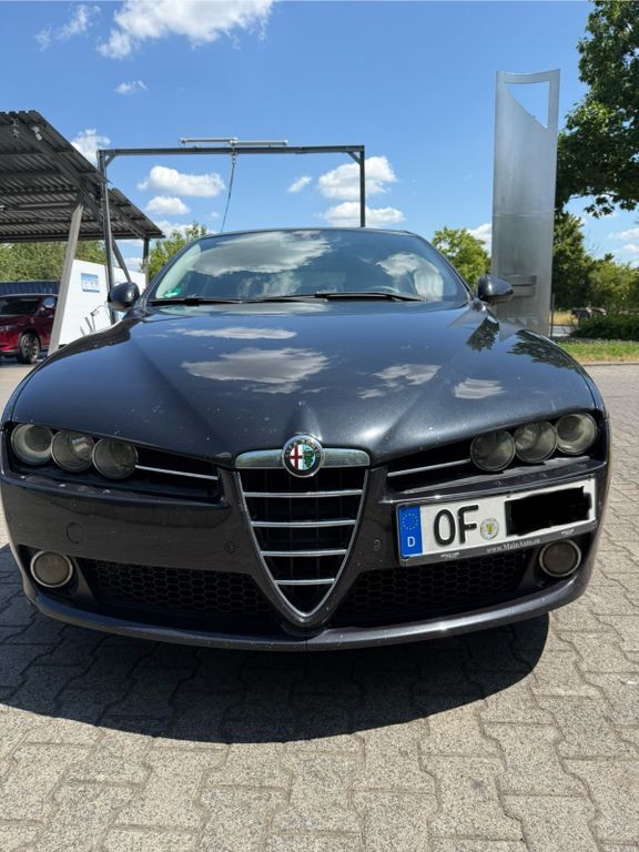 Alfa Romeo 159 280.000 km 4.500 € Rodgau 63110