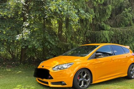 Ford Focus 203.995 km 8.999 &euro; Kastellaun 56288