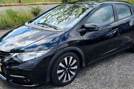 Honda Civic 92.000 km 9.950 &euro; Frankfurt 15234