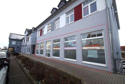 Büro in Dessau-Roßlau 2.100 € 216 m² zimmer