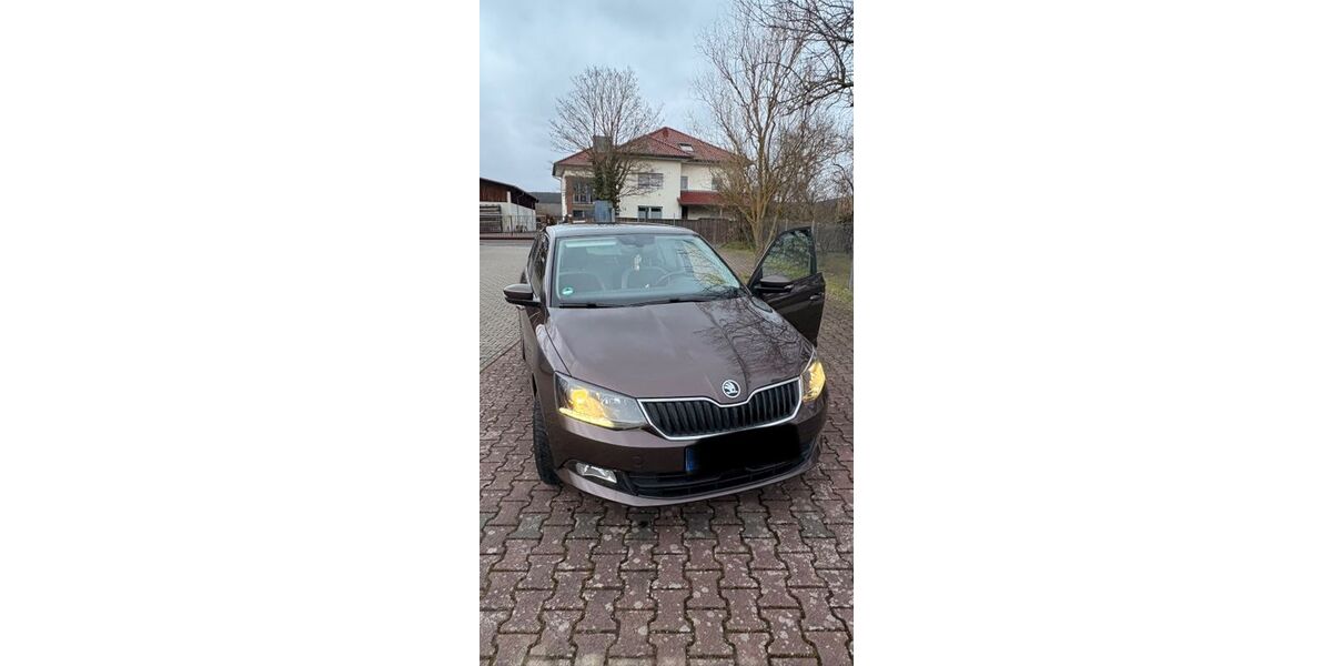 Skoda Fabia 82.000 km 8.650 &euro; Himmelstadt 97267