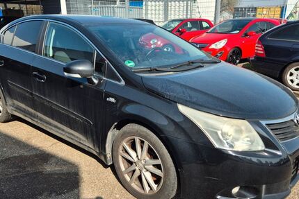 Toyota Avensis 325.000 km 3.999 &euro; Villingen-Schwenningen 78048