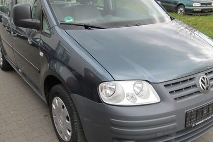 VW Caddy 276.870 km 3.950 &euro; Vlotho 32602