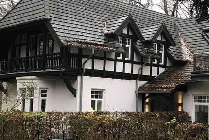 Haus zum Mieten in Bremen St. Magnus 2.450 € 215 m² 6.5 zimmer