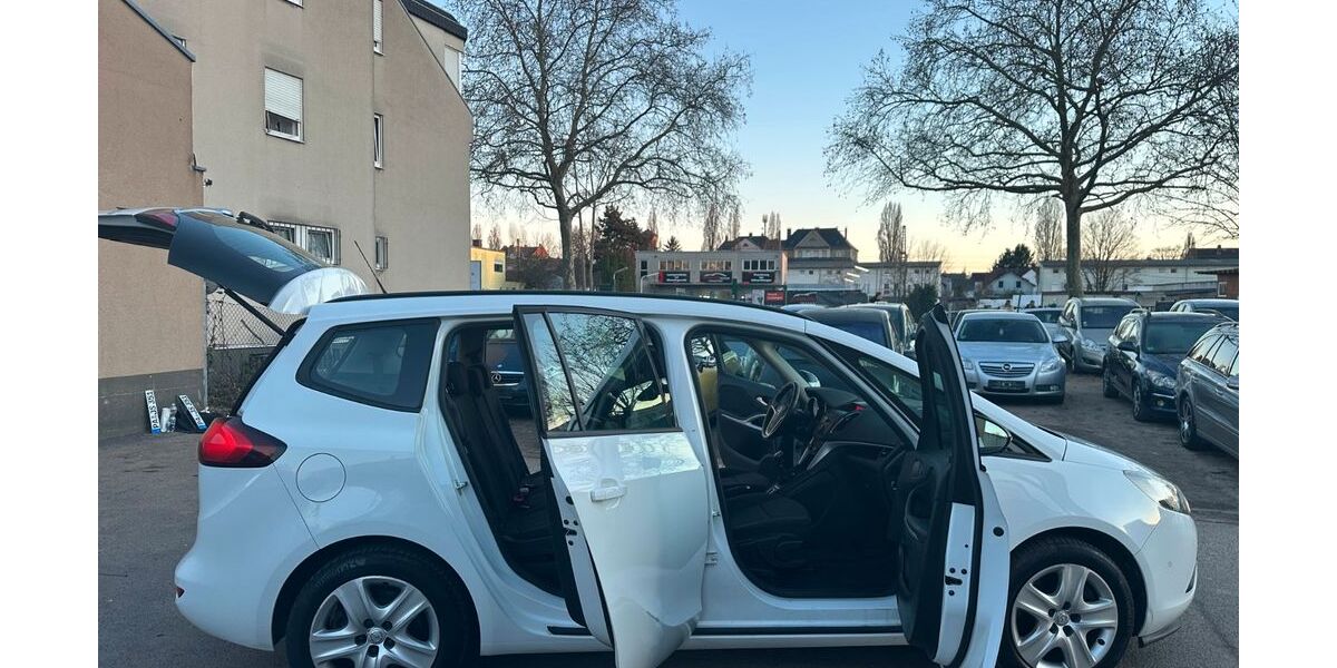 Opel Zafira 202.000 km 4.900 &euro; Frankfurt am Main 65933