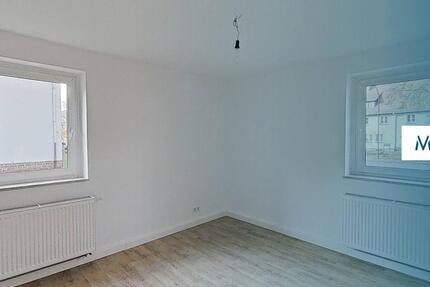 **HELL & FRISCH MODERNISIERT: 2-Zimmer-Wohnung mit Tageslichtbad** zimmer