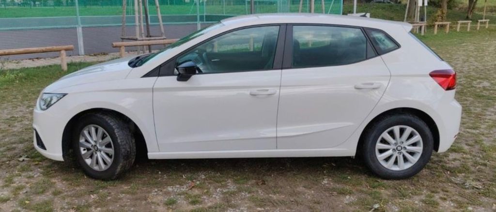 Seat Ibiza 69.000 km 13.000 &euro; Satteldorf 74589