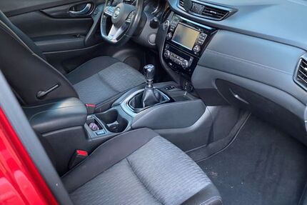 Nissan X-Trail 60.000 km 16.900 &euro; Frankfurt a/M 65929