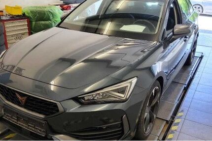 Cupra Leon 22.237 km 26.380 &euro; Mainz 55129