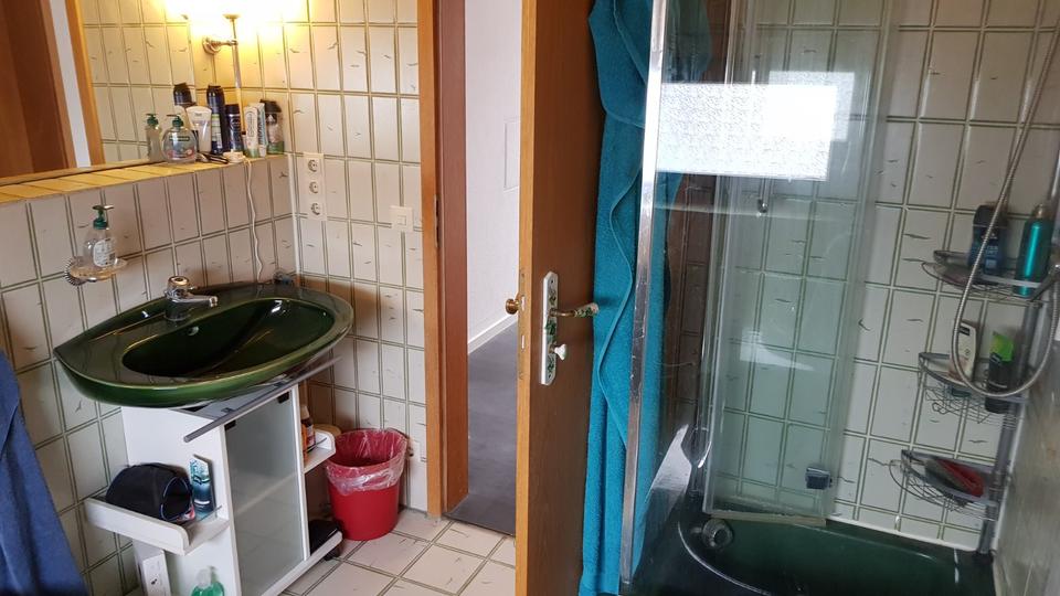 Wunderschönes Einfamilienhaus mit großer Terrasse u. Balkon 4 zimmer