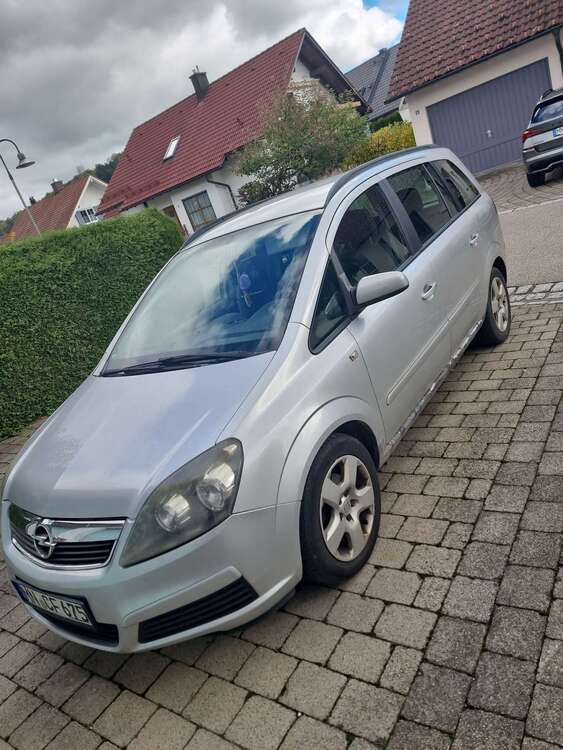 Opel Zafira 210.000 km 1.500 € Wolfertschwenden 87787