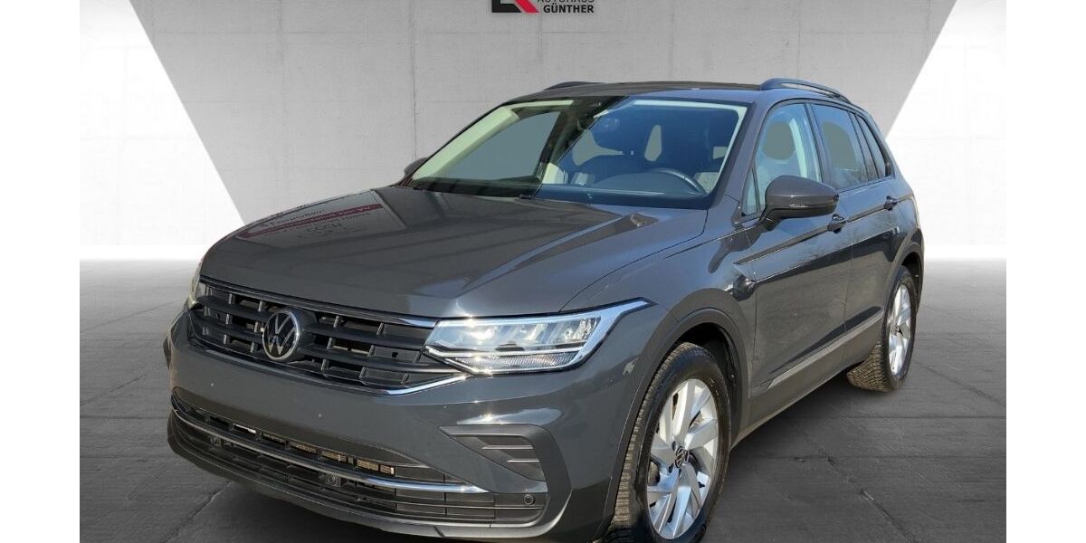 VW Tiguan 52.000 km 21.990 &euro; Hamburg 20537
