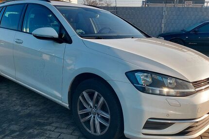 VW Golf 297.490 km 9.999 € Leipzig 04328