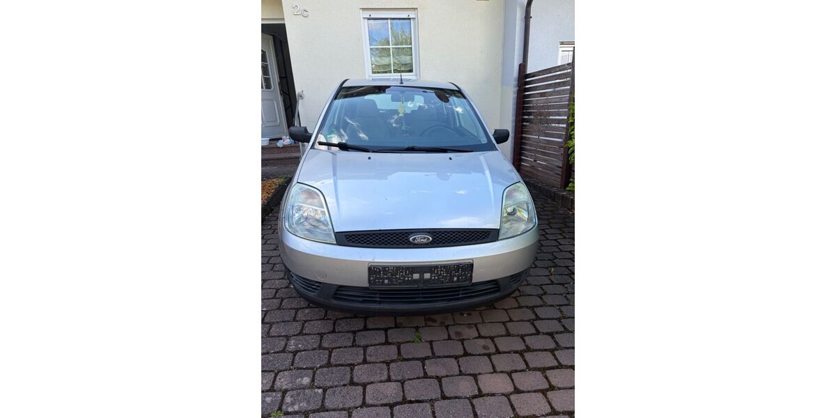Ford Fiesta 207.209 km 1.750 &euro; Bad König 64732