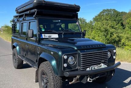 Land Rover Defender 99.593 km 69.000 € Berlin 12205