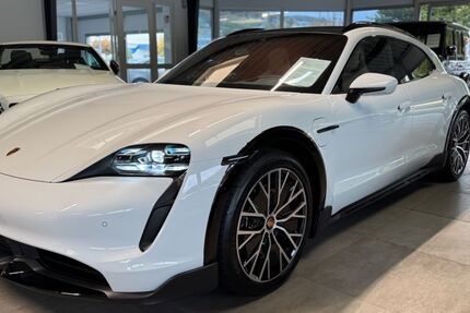 Porsche Taycan 6.000 km 89.800 &euro; Marburg 35039