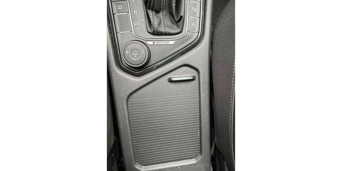 VW Tiguan 138.000 km 30.200 &euro; Puchheim 82178