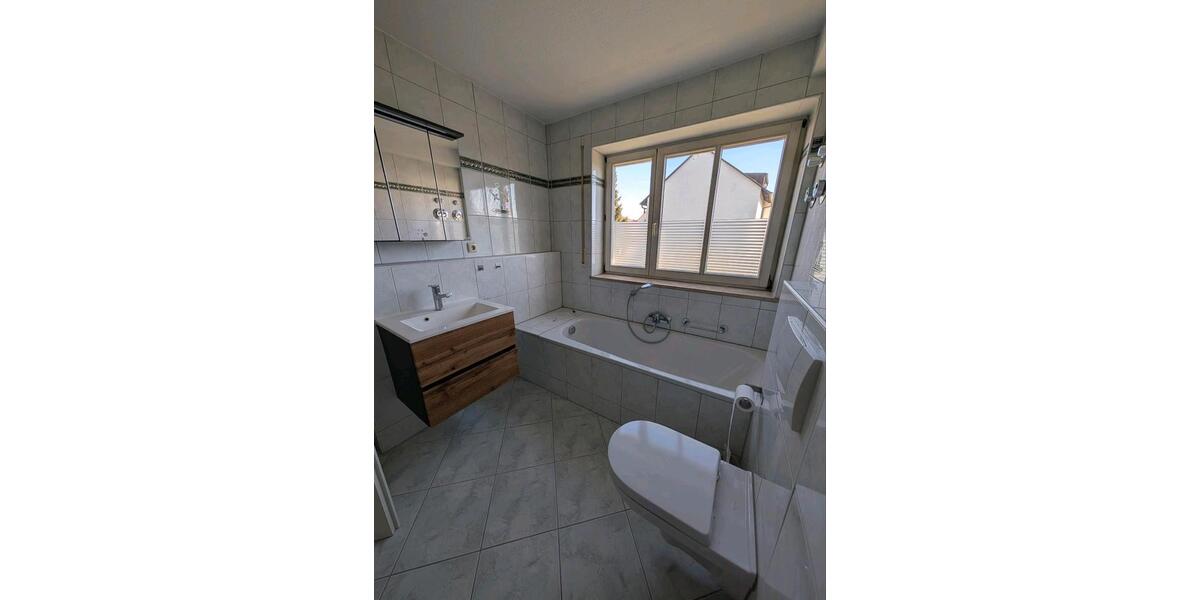 Etagenwohnung Forchheim - 3 Zimmer, 89 m&sup2;, 1.120&euro; | Angebot:26316526