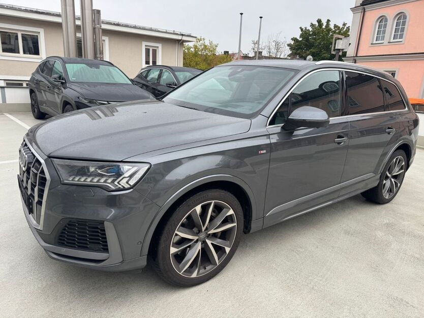 Audi Q7 116.000 km 44.400 € Starnberg 82319