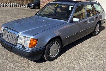 Mercedes-Benz 300 203.000 km 23.900 &euro; Rosengarten 21224