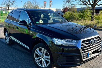 Audi Q7 204.000 km 24.750 &euro; Emmerich 46446