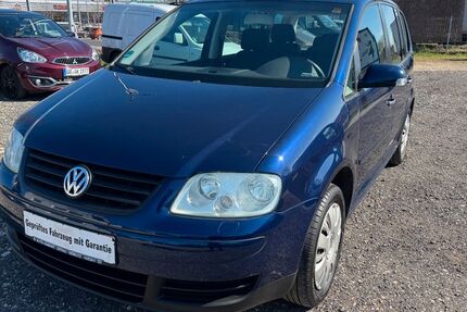 VW Touran 232.000 km 3.999 &euro; Görlitz 02826