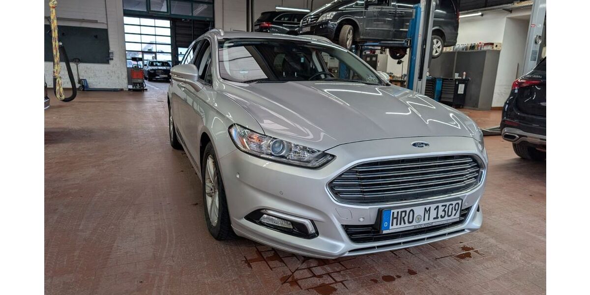 Ford Mondeo 145.642 km 10.299 &euro; Gnewitz 18195