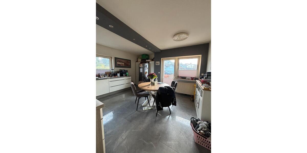Einfamilienhaus Gründau - 5 Zimmer, 145 m&sup2;, 545.000&euro; | Angebot:27092576