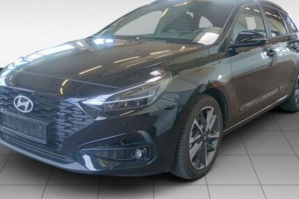 Hyundai i30 12.843 km 19.990 &euro; Haltern am See 45721