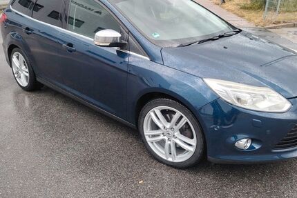 Ford Focus 117.000 km 7.100 &euro; Langenbrettach 74243