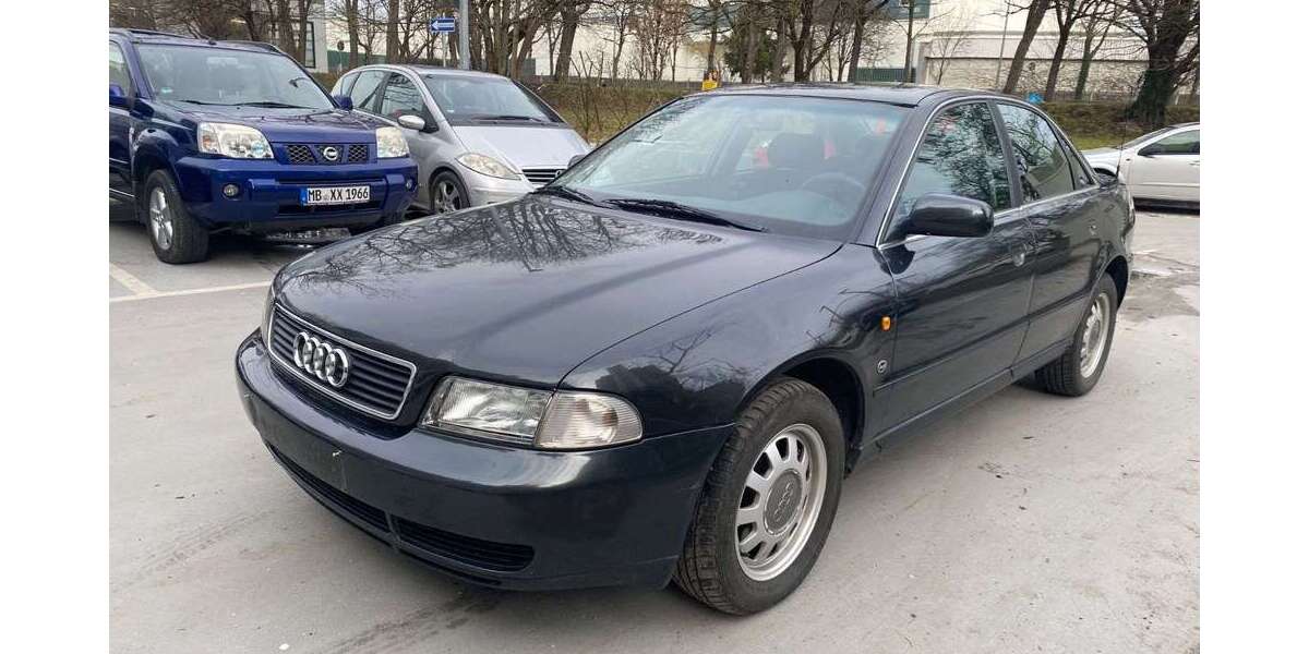 Audi A4 220.000 km 1.500 &euro; München 80809