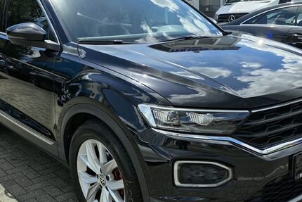 VW T-Roc 156.000 km 16.999 &euro; Bielefeld 33659