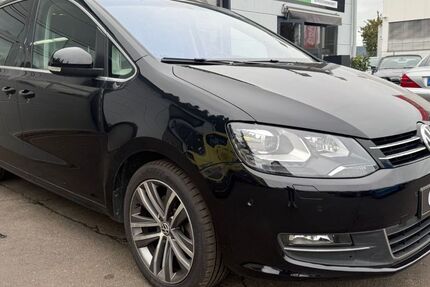VW Sharan 155.976 km 19.900 € Trier 54294