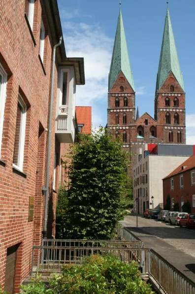 Wohnung zum Mieten in Lübeck 1.350 € 123.8 m² 4 zimmer