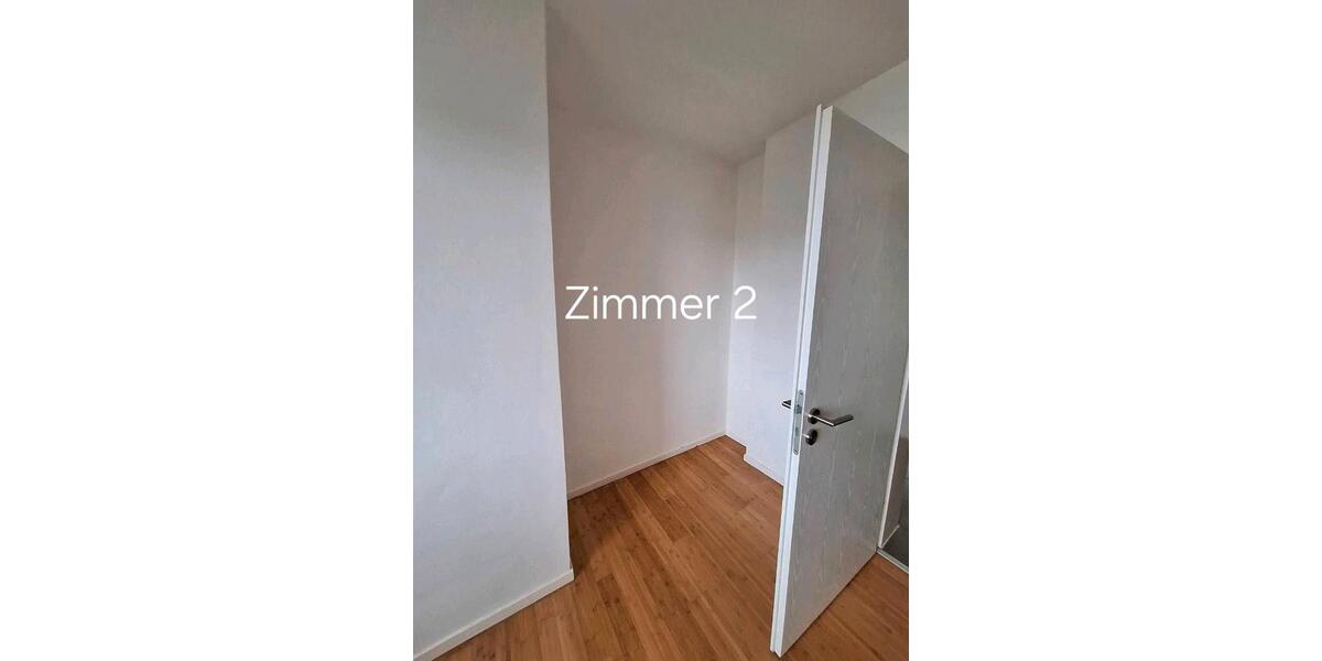 Etagenwohnung Laatzen - 5 Zimmer, 85 m&sup2;, 450&euro; | Angebot:26386033