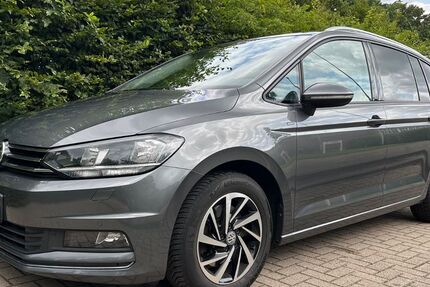 VW Touran 119.000 km 16.199 € Aumühle 21521