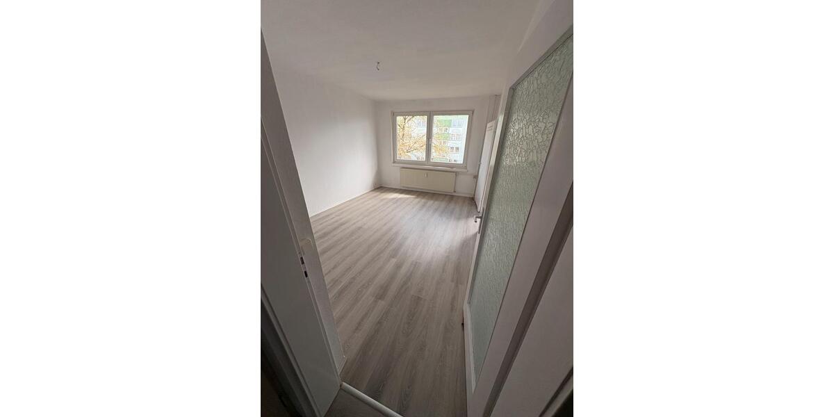 Etagenwohnung Perleberg - 4 Zimmer, 61 m&sup2;, 547&euro; | Angebot:25917838