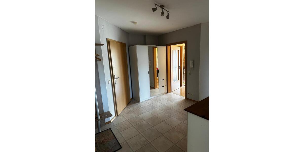 Dachgeschoßwohnung Hünfeld - 3 Zimmer, 75 m&sup2;, 600&euro; | Angebot:26285035