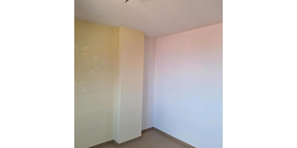 Dachgeschoßwohnung Neustadt an der Orla - 2 Zimmer, 90 m&sup2;, 78.000&euro; | Angebot:26741667