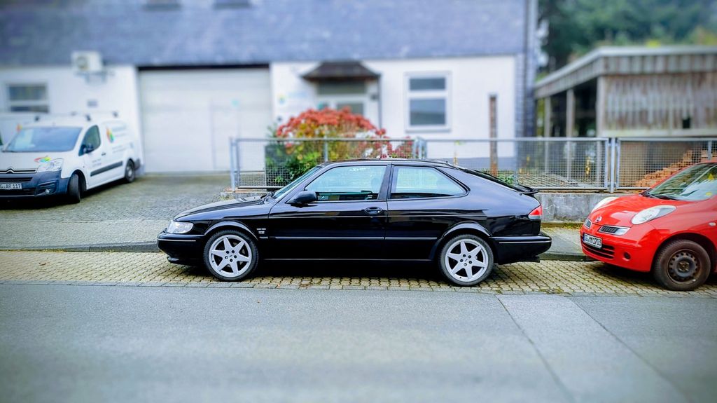 Saab 900 248.000 km 12.800 &euro; Solingen 42657