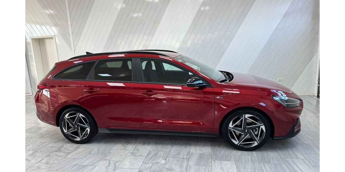 Hyundai i30 24.806 km 24.990 &euro; Liebenburg 38704