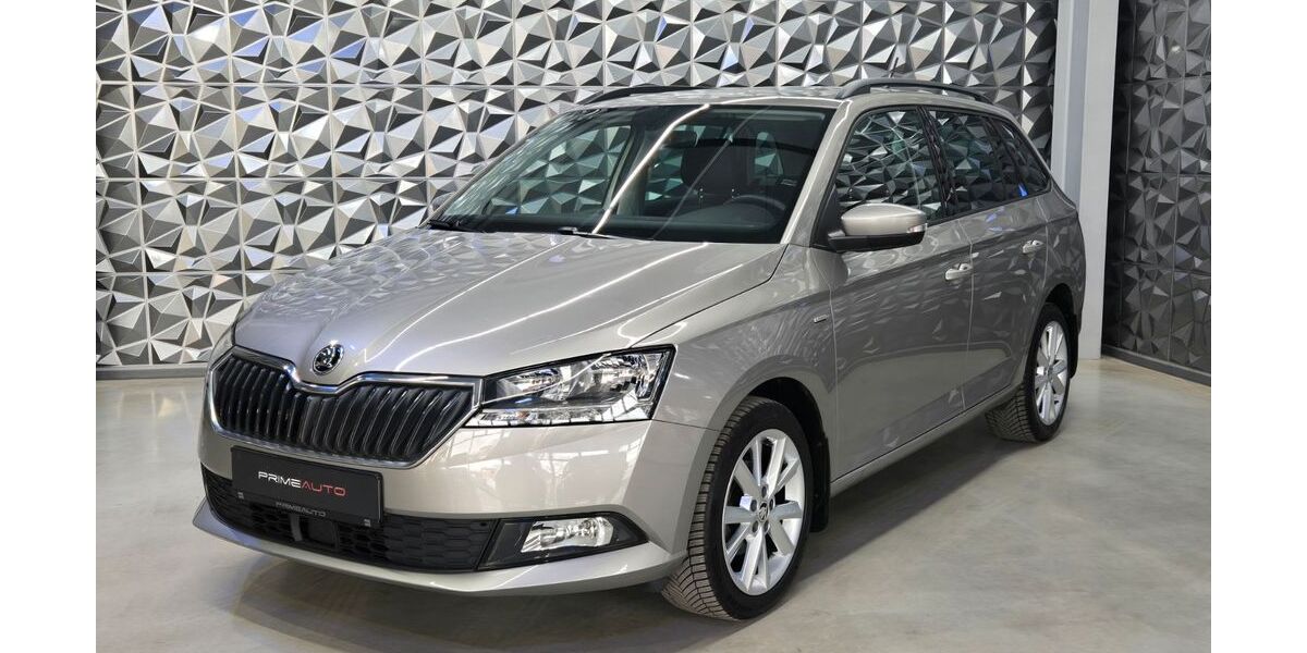 Skoda Fabia 59.560 km 10.900 &euro; Dresden 01139