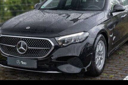 Mercedes E 200